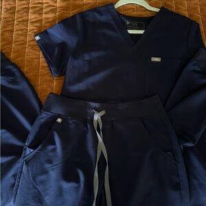 Figs Navy V-Neck Scrub Top & Drawstring Pants Set